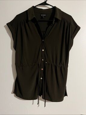 Enfocus Studio Olive Brown Short Sleeve Button-Down Drawstring Blouse